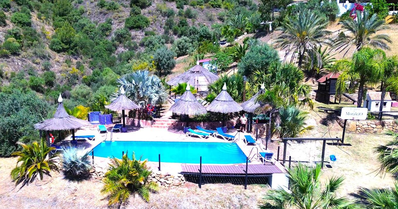 Castle Tower Ground Floor Apartment In Rural Holiday Park 'Cezanne' Tolox Ngoại thất bức ảnh